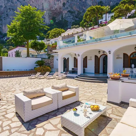 Villa La Baika By Myvillacollection